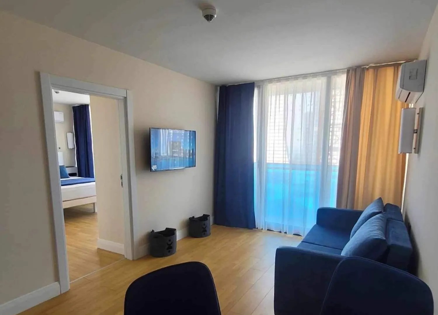Family Apartment With Sea View 2 Bedrooms & Balcony Batumi 0*,